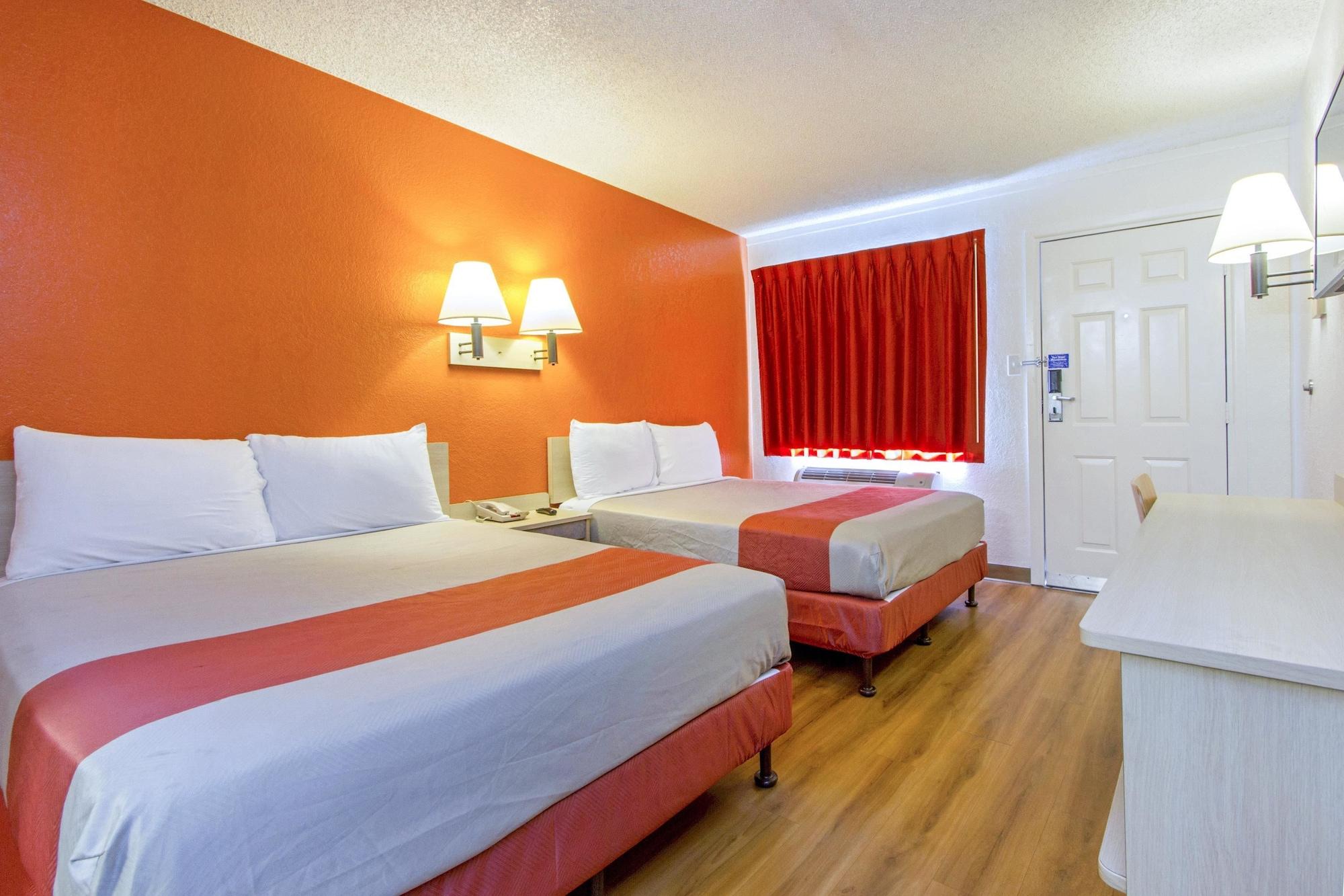 6-phoenix, Az - Airport - 24th Street Hotel 2*